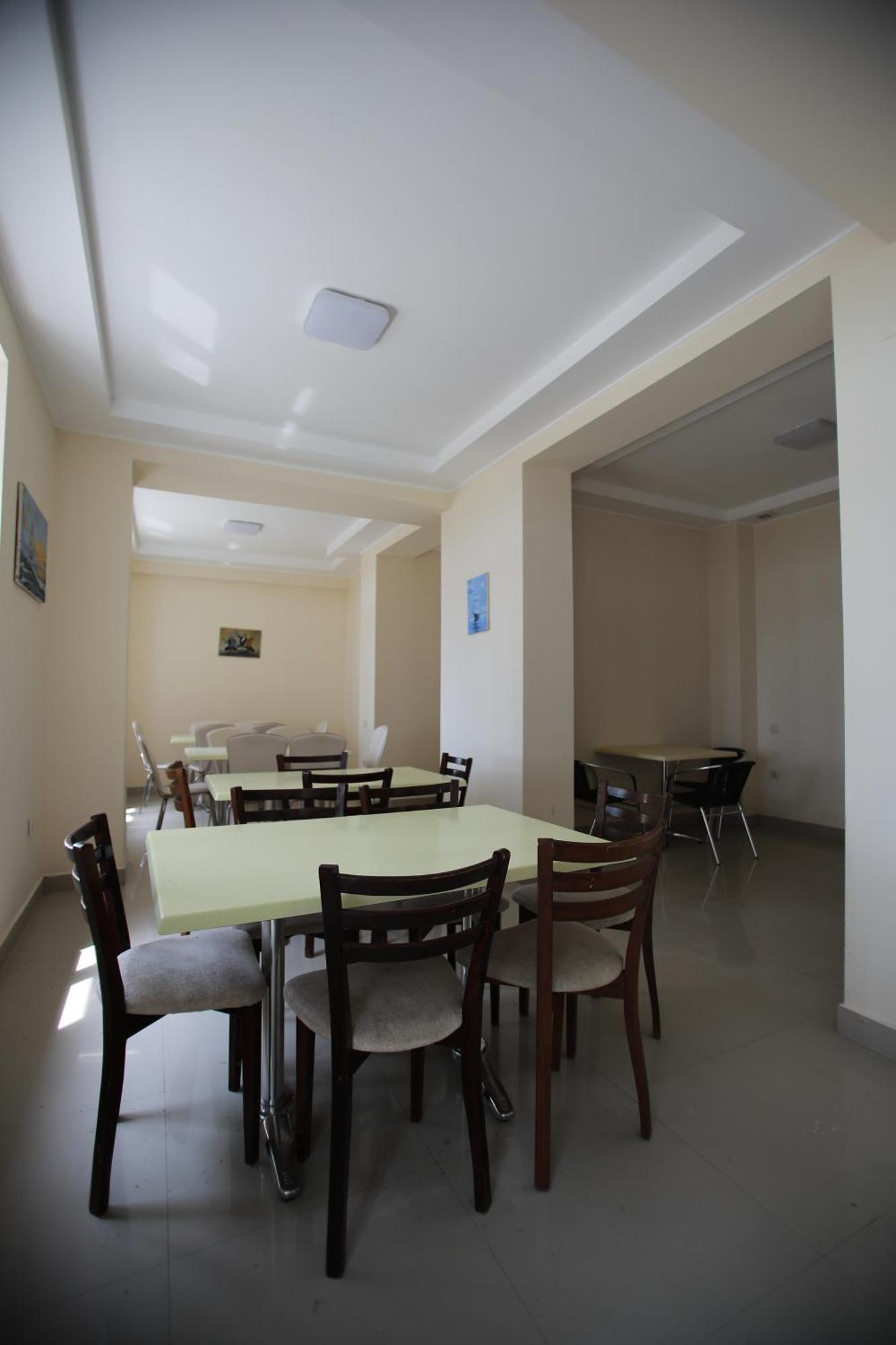 Green House Hotel 科布列季 外观 照片