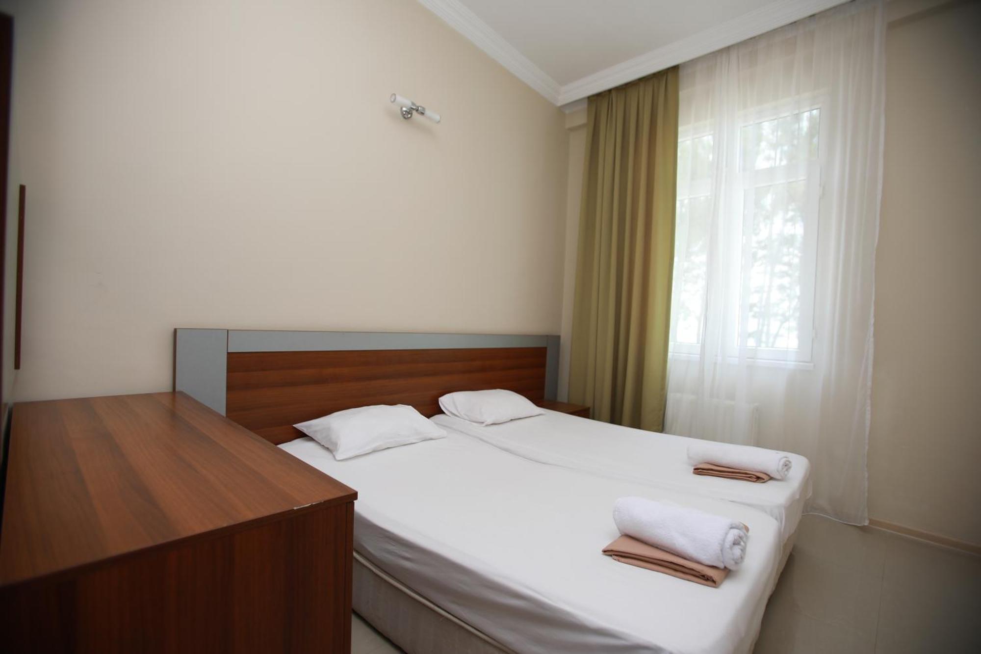 Green House Hotel 科布列季 外观 照片